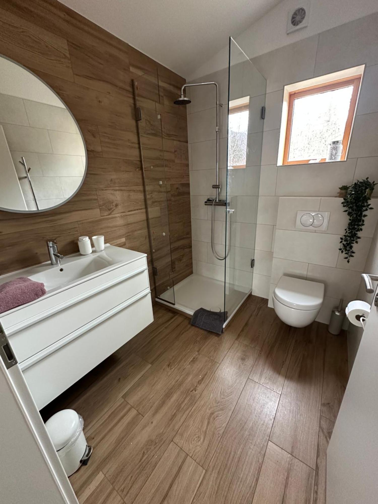 Asholl Guesthouse - Farmstay Акурейри Экстерьер фото